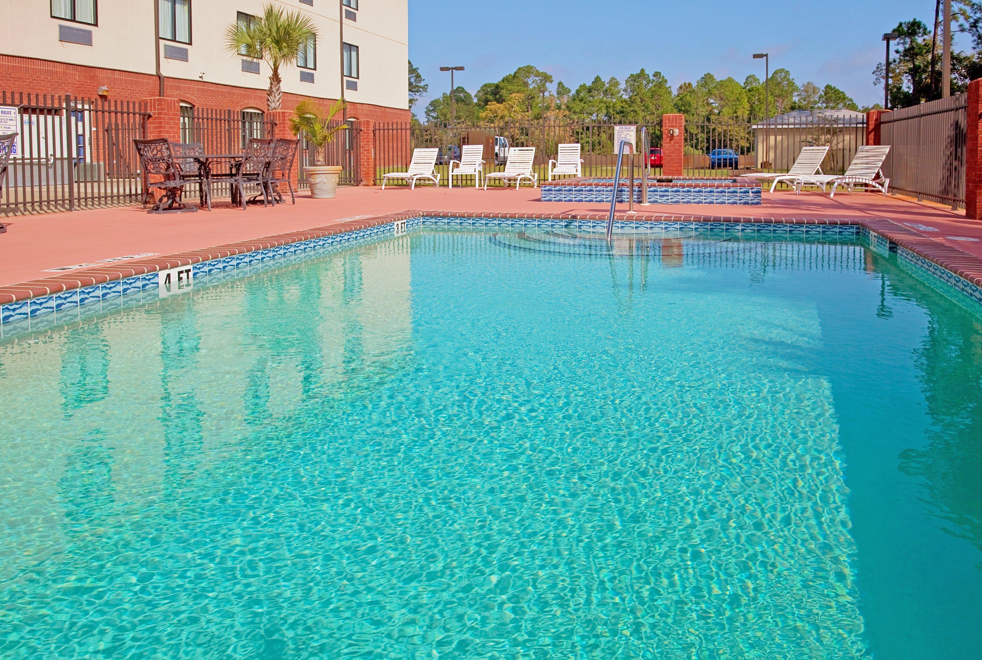 Holiday Inn Express Hotel & Suites Panama City-Tyndall Eksteriør bilde